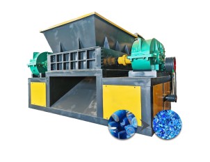 Plastic shredder